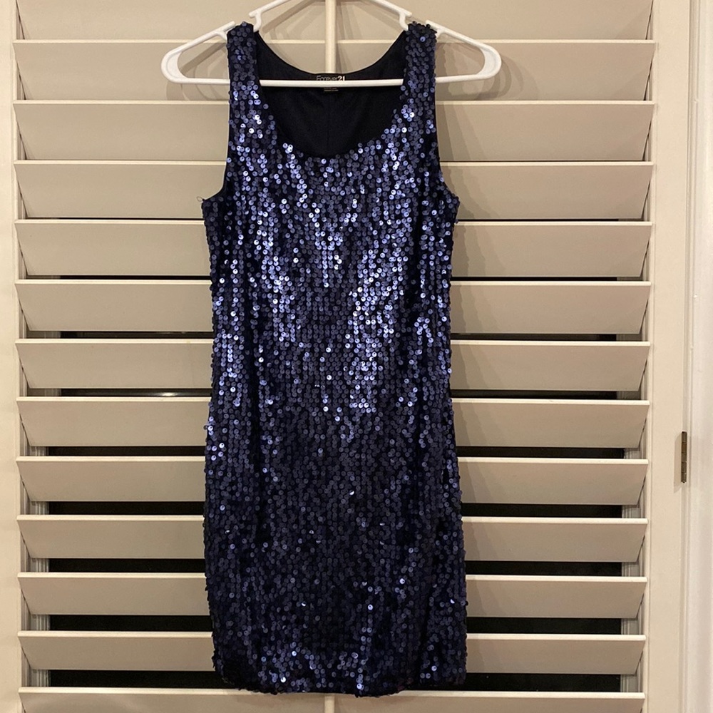 Forever 21 Sequin Mini Dress Size M